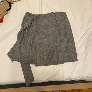 aritzia wilfred grey wrap skirt size medium
